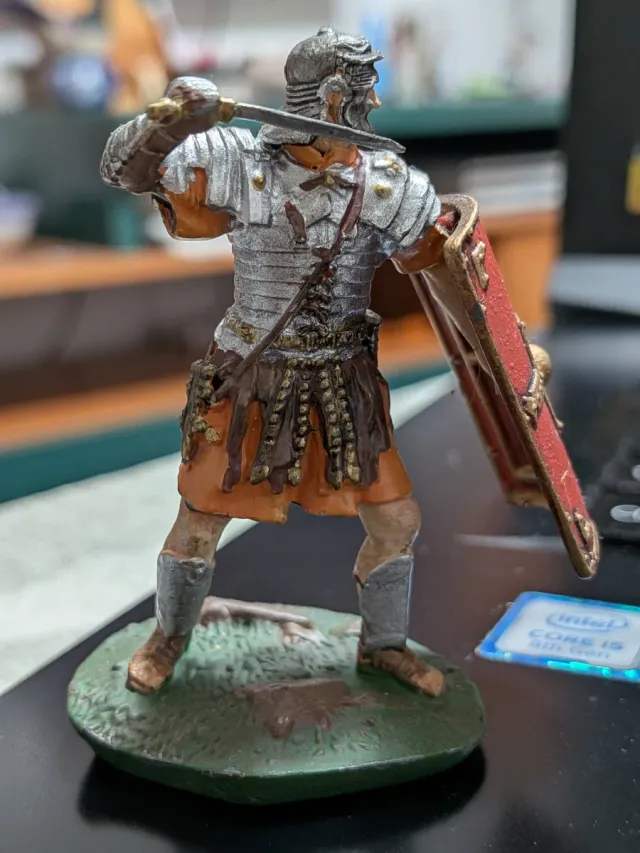 Figura di piombo di un soldato romano