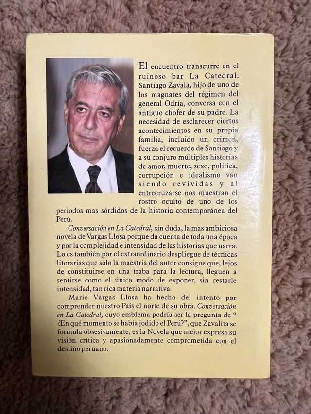 Conversación en la Catedral