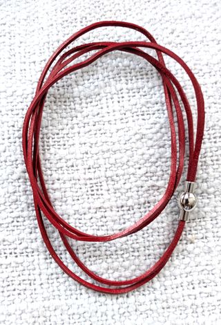 Pulsera/Gargantilla Cuero Rojo Cierre Imán