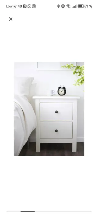 2 Comodini 2 comodi (1 con piccolo graffio)