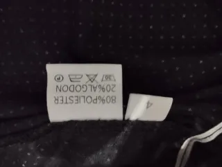 Traje de aldeana blanco y negro