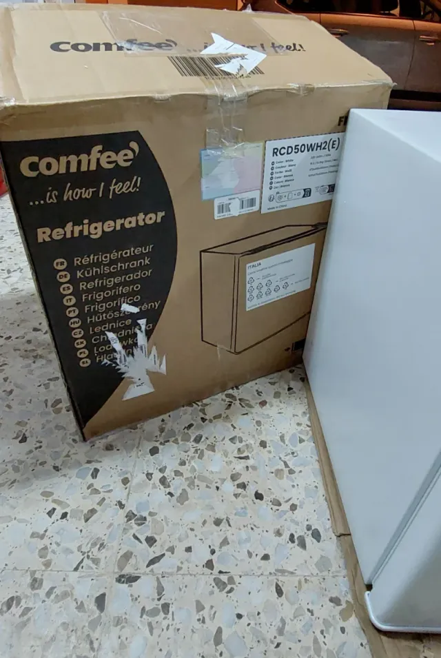 Comfee Mini Frigorífico Bar, Pequeño 43 litros