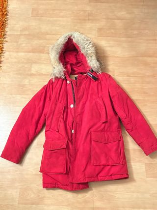 Cazadora Woolrich Roja con Capucha