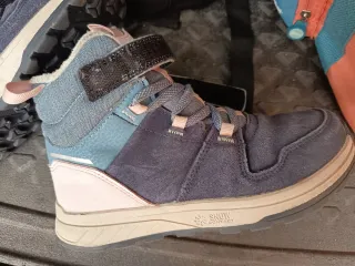 Botas niña Decathlon Gore-Tex Talla 33