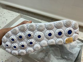 Zapatillas Geox Negras y Rojas