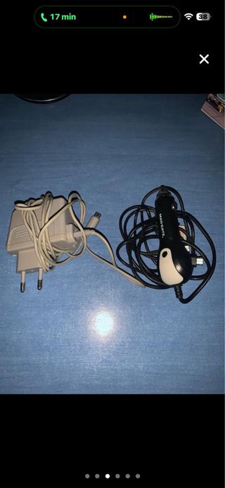 Nintendo DSi XL Roja