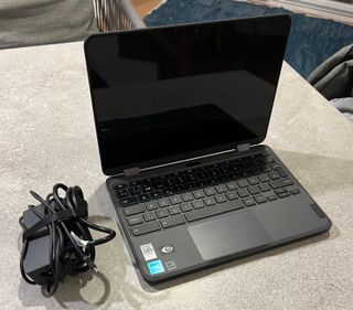 Ordenador portátil Lenovo Chromebook 500e 3ª Gen