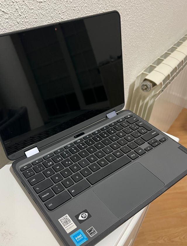 Ordenador portátil Lenovo Chromebook 500e 3ª Gen