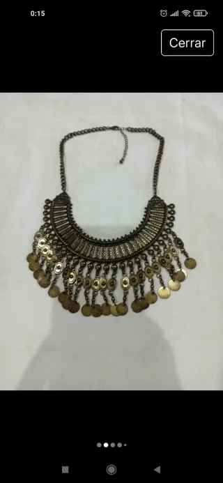 Collar estilo étnico con monedas