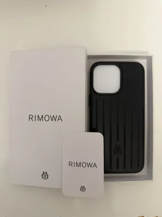 Funda Rimowa iPhone 14 Pro Max Negra