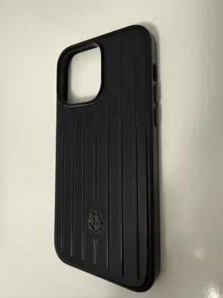 Funda Rimowa iPhone 14 Pro Max Negra