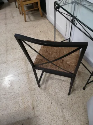 Tavolo e Sedia Ausiliari in Cristallo e Metallo