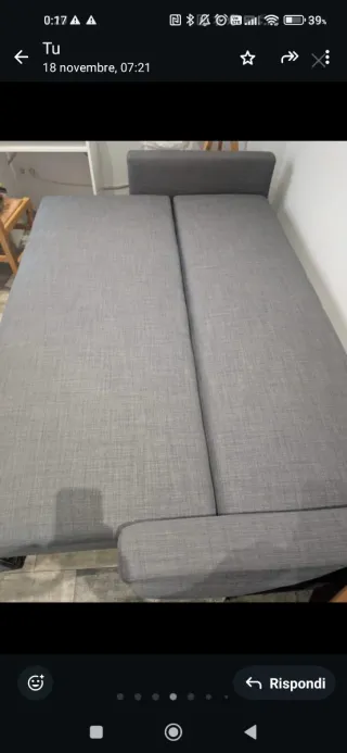 Sofá cama IKEA gris con almacenaje
