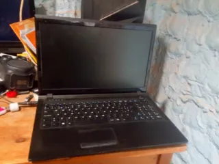 Ordenador portátil negro