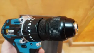 Taladro profesional Brushless 3Funciones 2Baterías