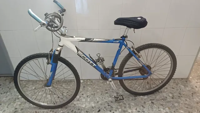 Bicicleta Scott Montaña Azul/Blanca