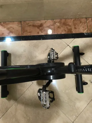 Bicicleta Estática DS06 Verde (usada solo 2 días!)