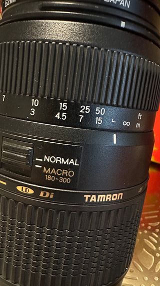 Tamron AF 70-300mm F/4-5.6 Di LD Macro