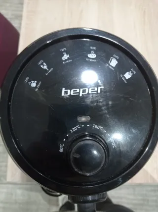 Freidora de aire Beper negra