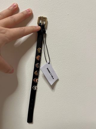 Pulsera Bimba y Lola Corazones Negro y Dorado