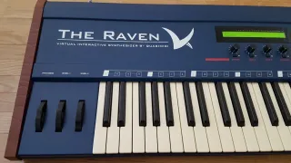 Sintetizador Quasimidi Raven