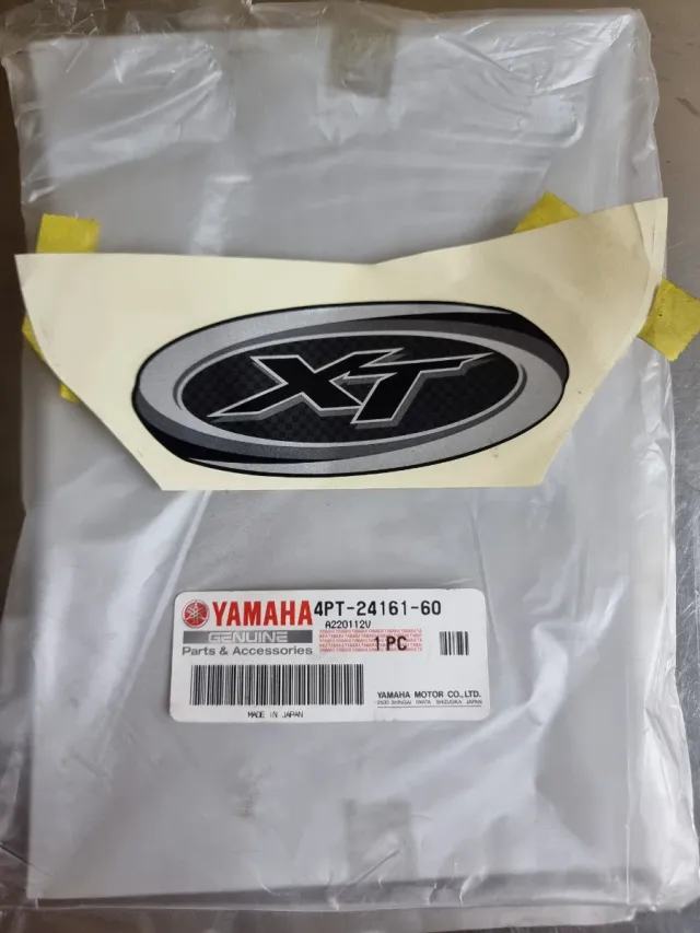 Adhesivo Yamaha XT