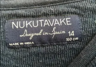 44° LOTE: 1 jersey y 1 camiseta. Talla 14 años