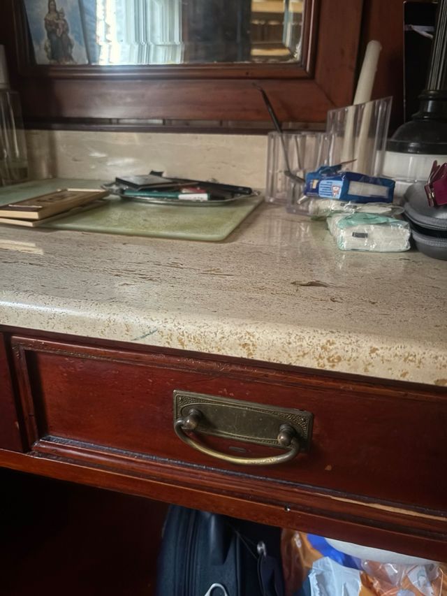 Tocador con estilo retro madera mármol espejo