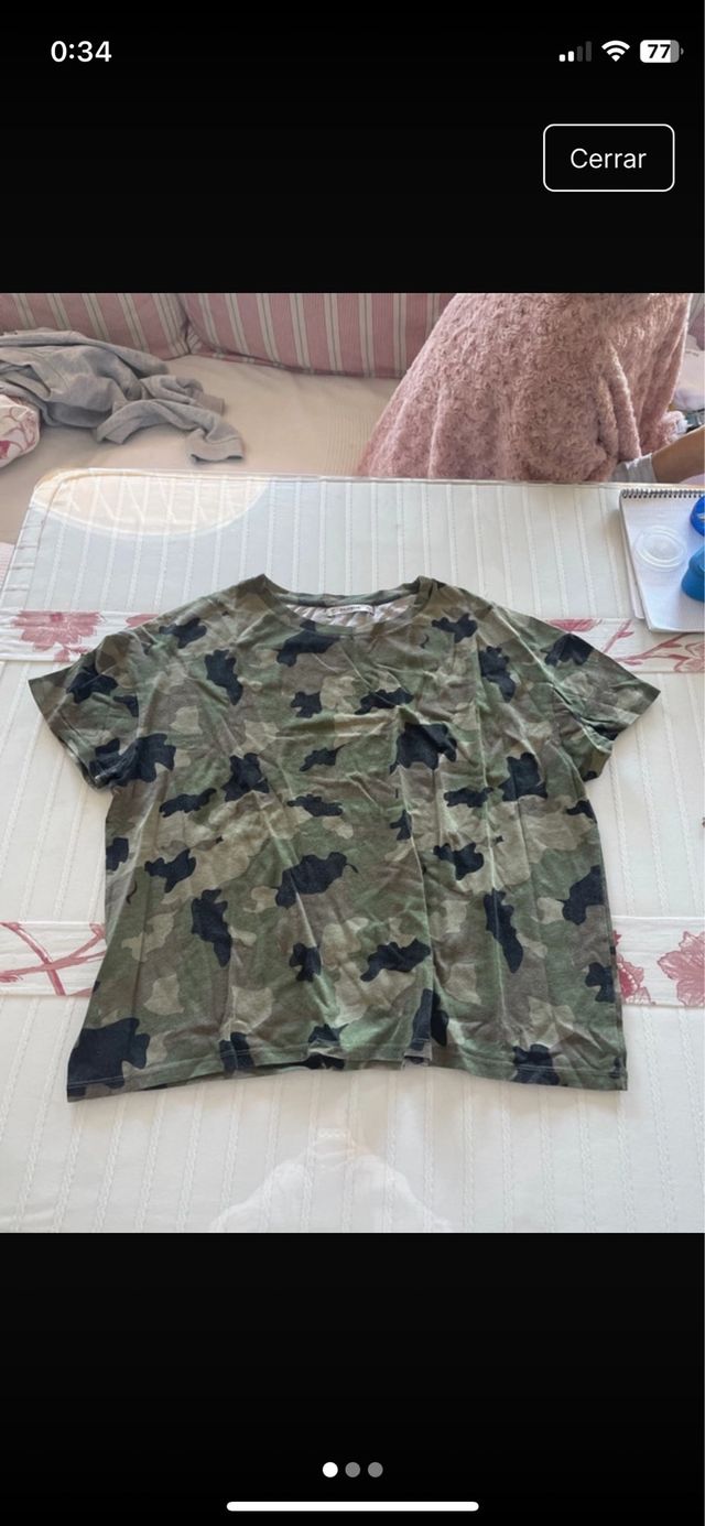 Camiseta militar verde y negra