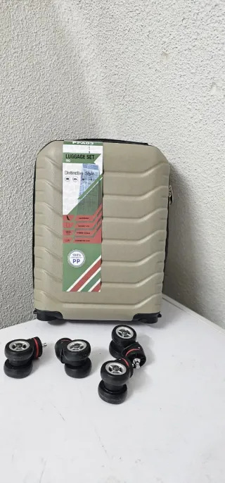 Maleta Pequeña Ryanair Beige