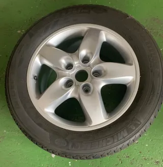 LLANTAS CON NEUMÁTICOS INVIERNO PORSCHE