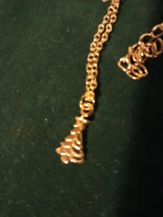 Cadena y colgante árbol de Navidad chapado en oro