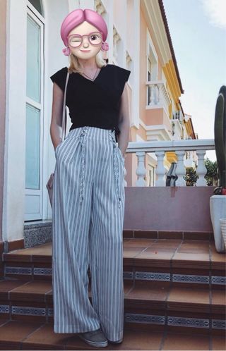 Top Guess Negro Talla M