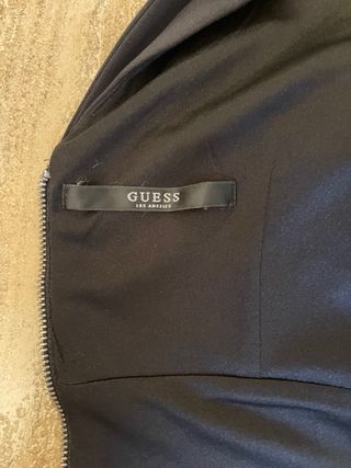 Top Guess Negro Talla M