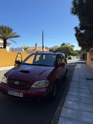 Kia Carnival 2005 – 7 plazas –