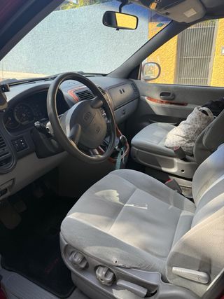 Kia Carnival 2005 – 7 plazas –