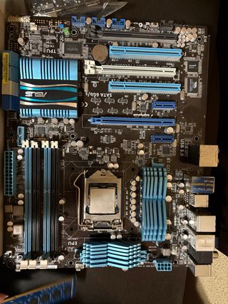 Placa Base ASUS + Intel Core i5 2500K