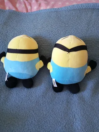 Lote 2 Peluches Minions