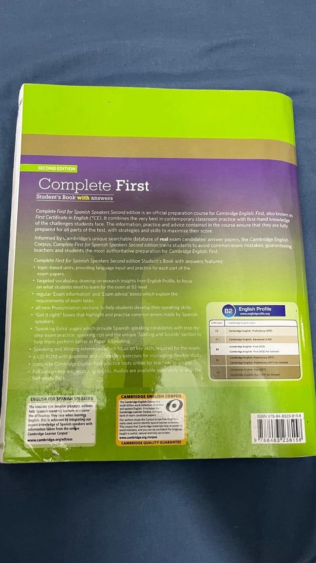 COMPLETE FIRST  STUDENT’S Book with answers