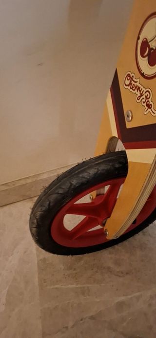 Bici de madera sin pedales