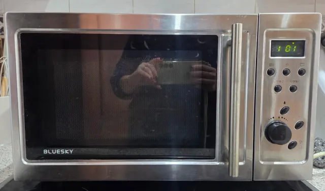 Microondas Bluesky