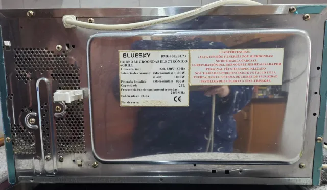 Microondas Bluesky