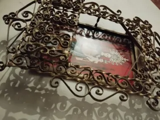 Capilla antigua forja Virgen Niños