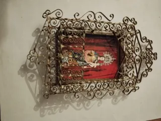 Capilla antigua forja Virgen Niños