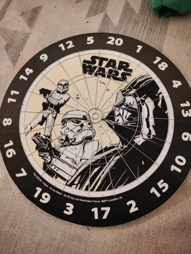 Diana de dardos con motivos de Star Wars