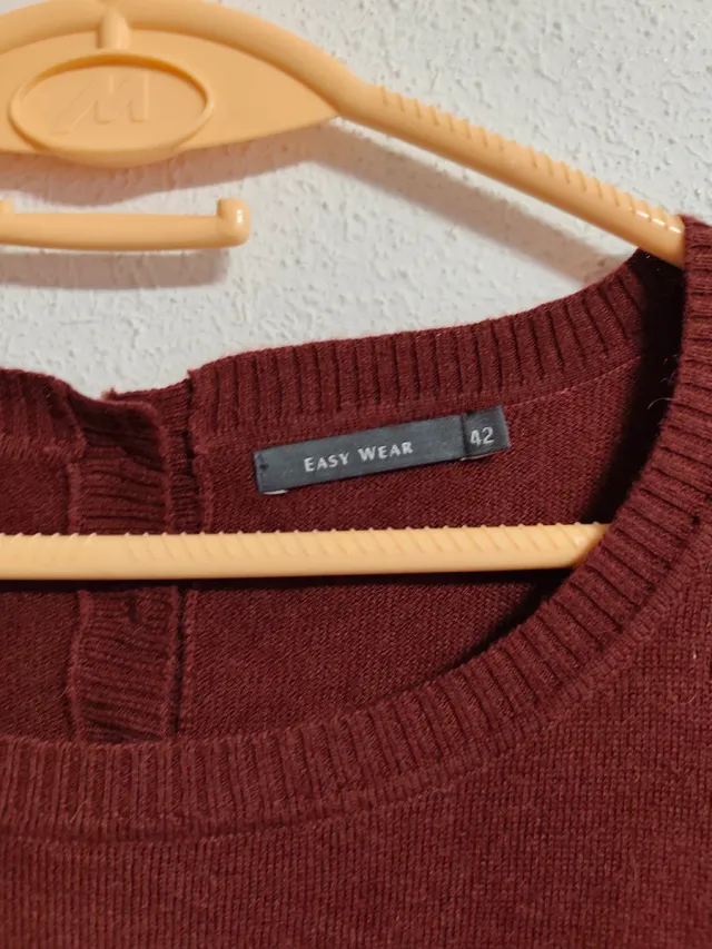 Jersey de chica talla 42 de Easy Wear.