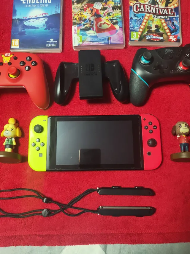 Nintendo Switch Azul/Rojo + Accesorios