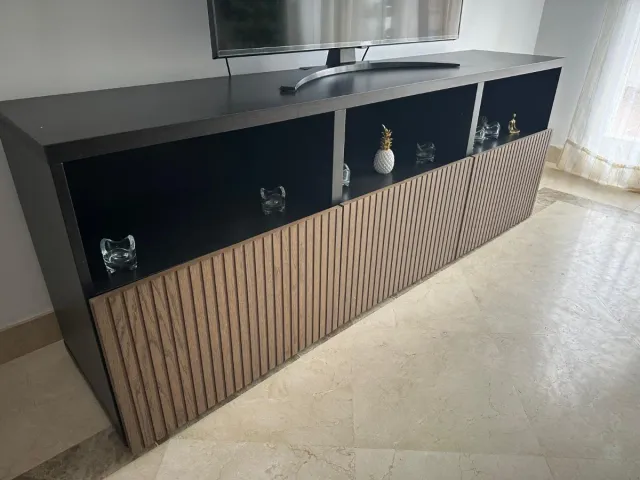 Mobile TV soggiorno nero e legno