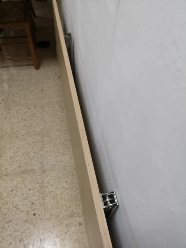 Tavolo ausiliario pieghevole in faggio