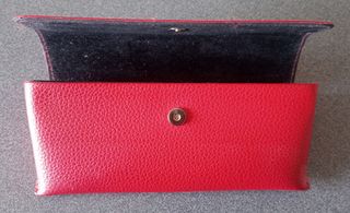 Funda de gafas Guess roja